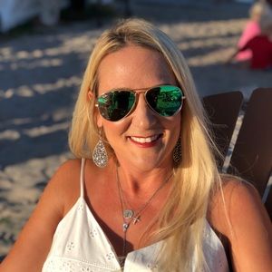 Meet your Posher, Susan